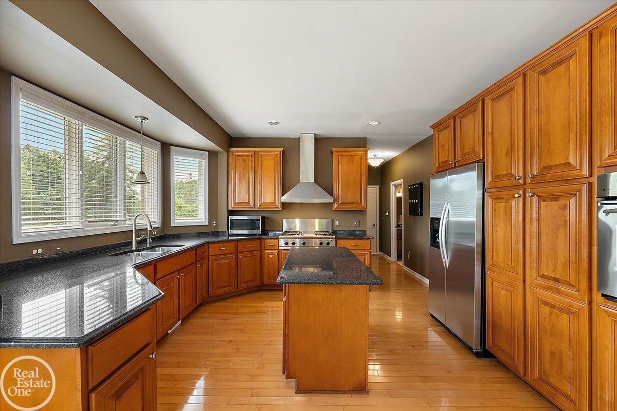 62682 Coralburst Drive Unit 16 Unit: Unit #16