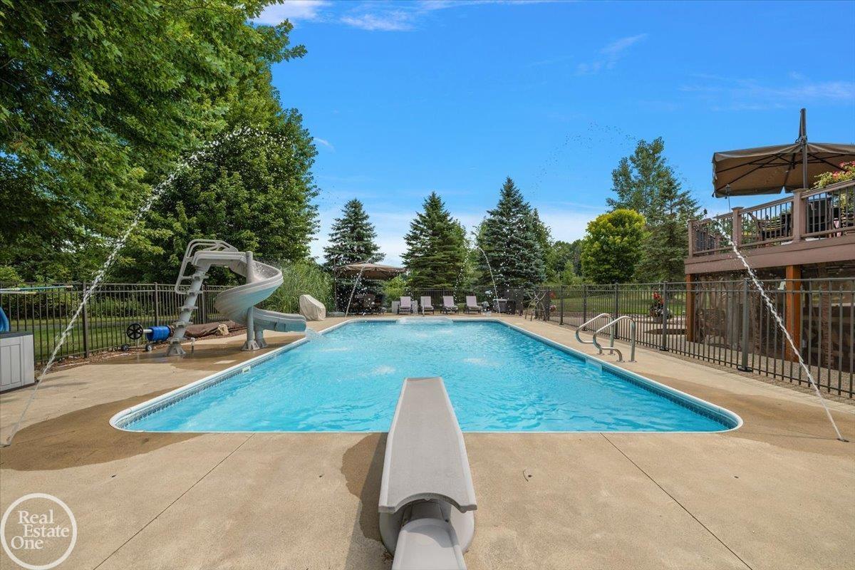 62682 Coralburst Drive Unit 16 Unit: Unit #16