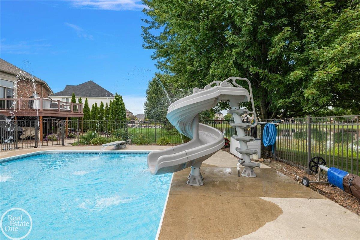 62682 Coralburst Drive Unit 16 Unit: Unit #16