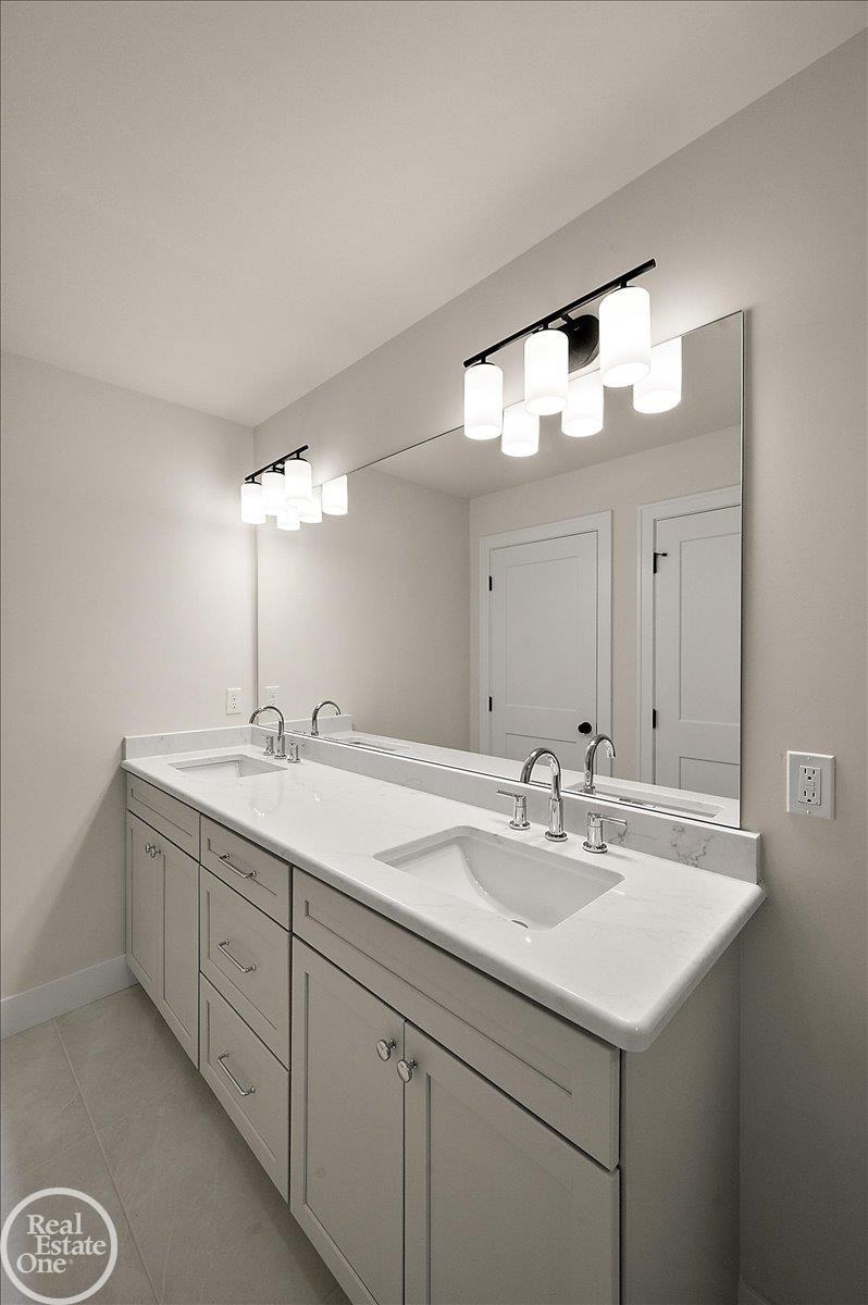 5816 Greenview Street Unit 2 Unit: Unit #2