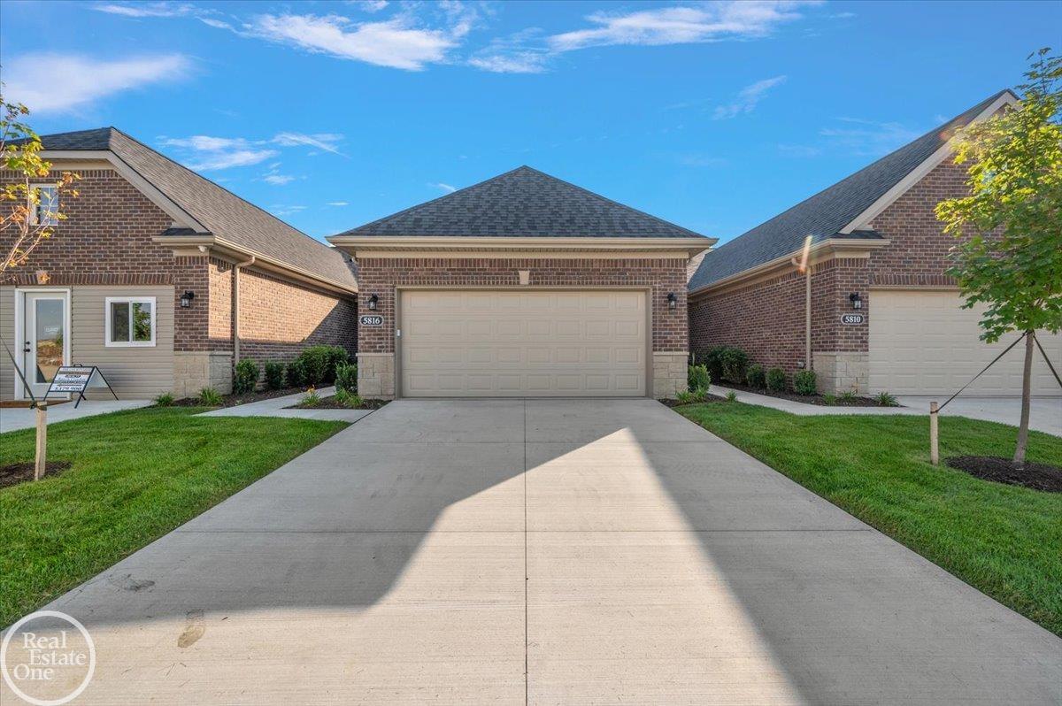 5816 Greenview Street Unit 2 Unit: Unit #2