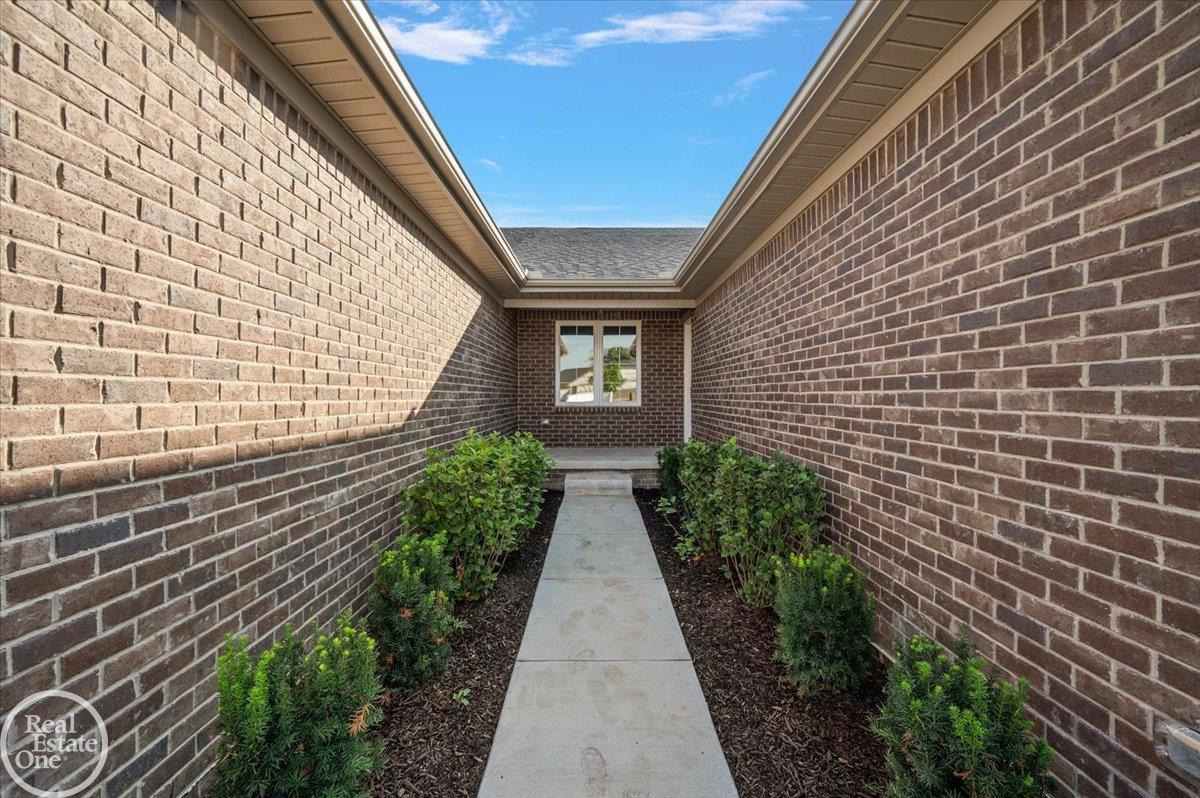 5816 Greenview Street Unit 2 Unit: Unit #2