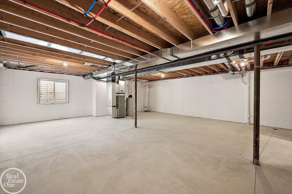 5804 Greenview Street Unit 4 Unit: Unit #4