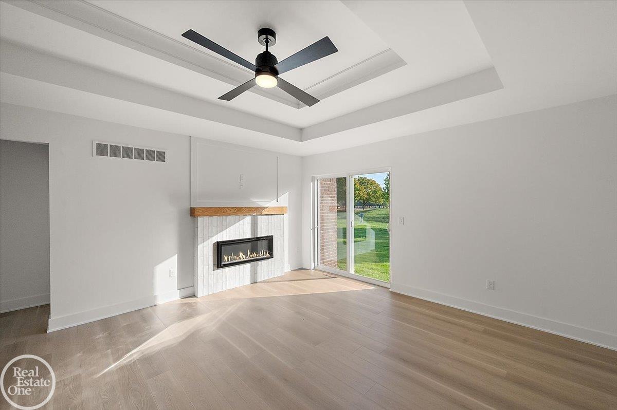 5804 Greenview Street Unit 4 Unit: Unit #4