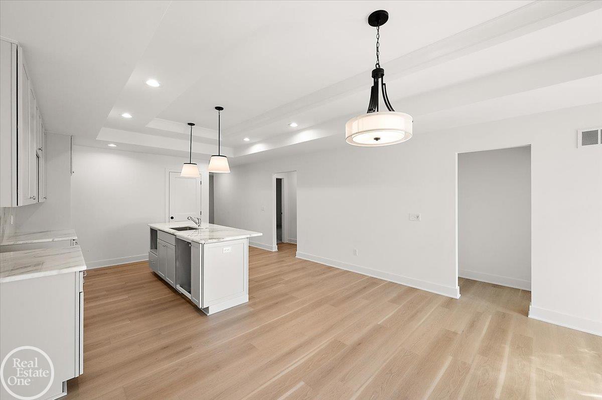 5804 Greenview Street Unit 4 Unit: Unit #4