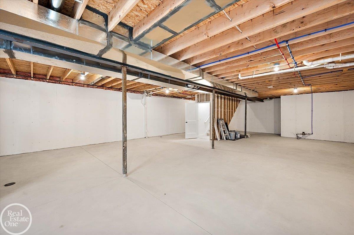 5804 Greenview Street Unit 4 Unit: Unit #4