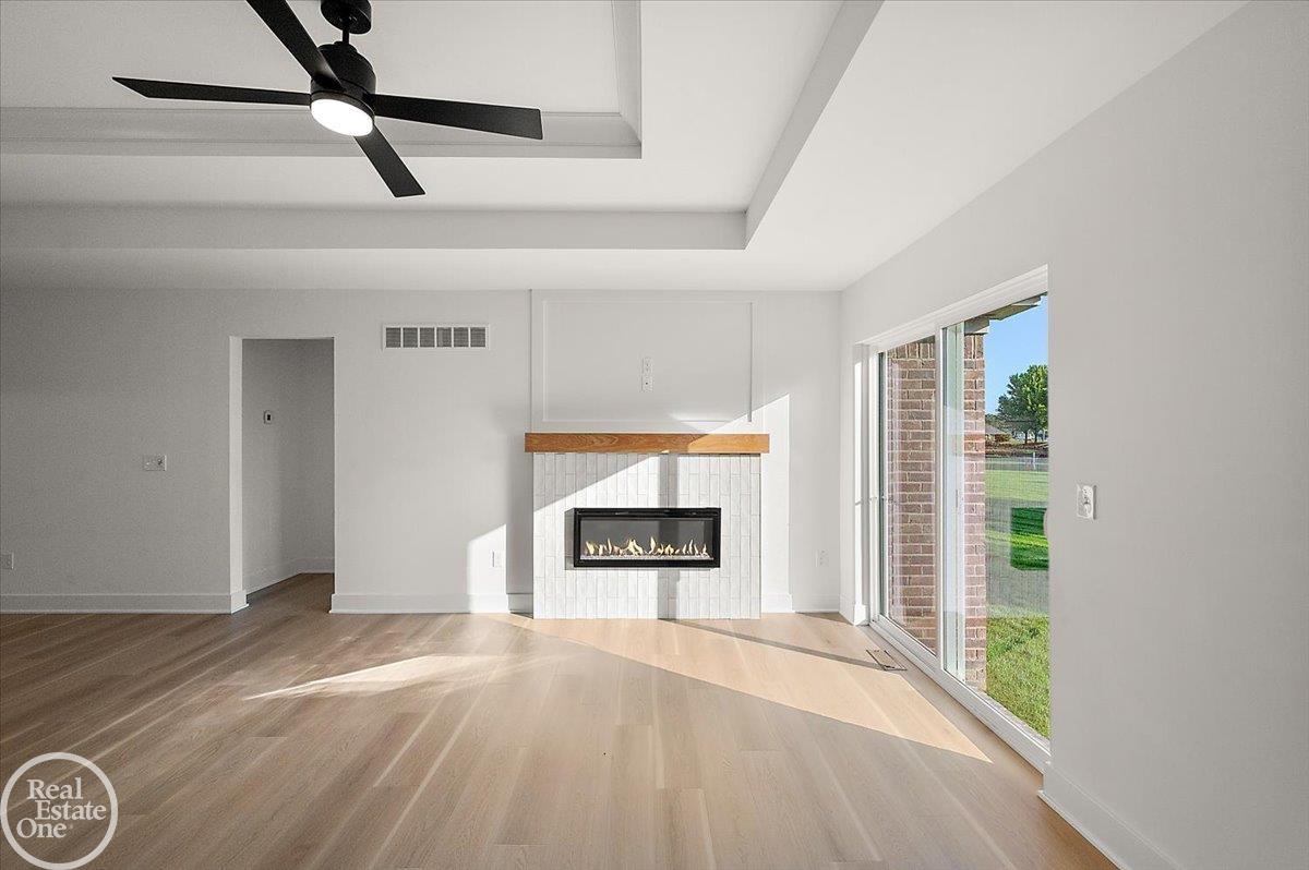5804 Greenview Street Unit 4 Unit: Unit #4