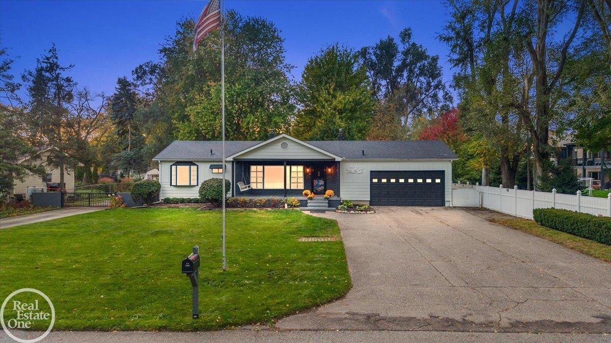 63133 Ivy Drive Washington Twp Mi Us 48095 2417 50224953