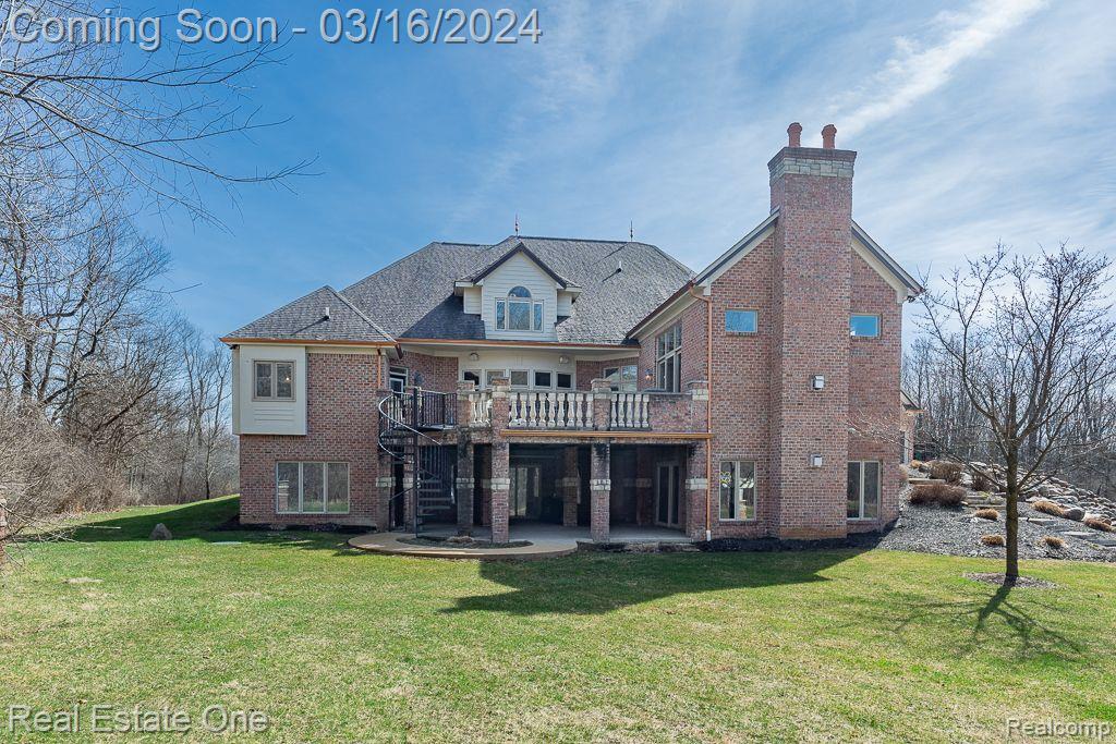 1832 N Rochester Road