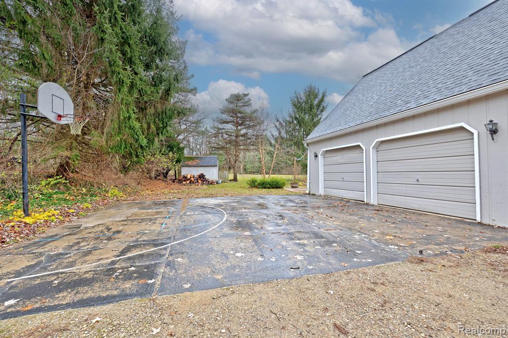 1320 Beth Lane