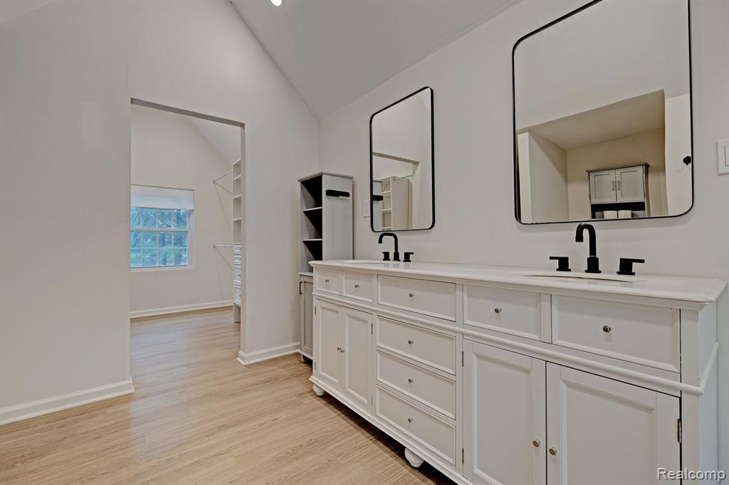 1320 Beth Lane