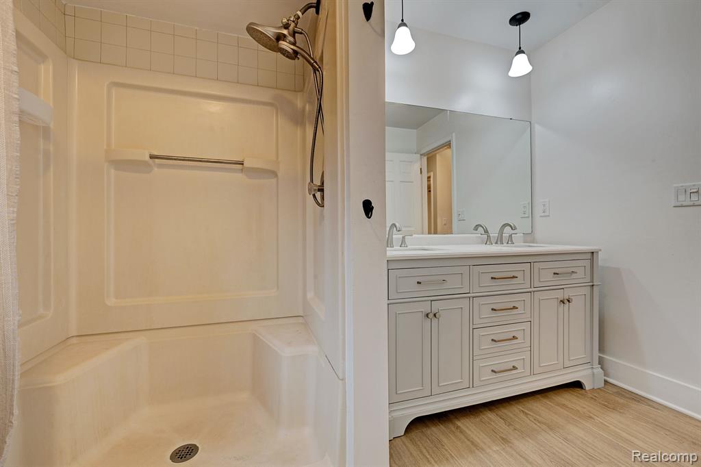 1320 Beth Lane