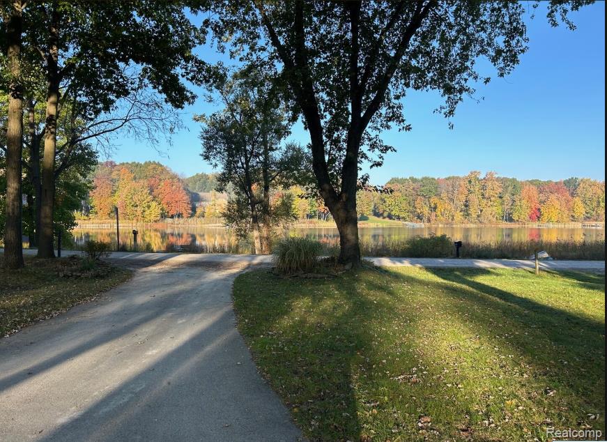 72000 Lassier Road
