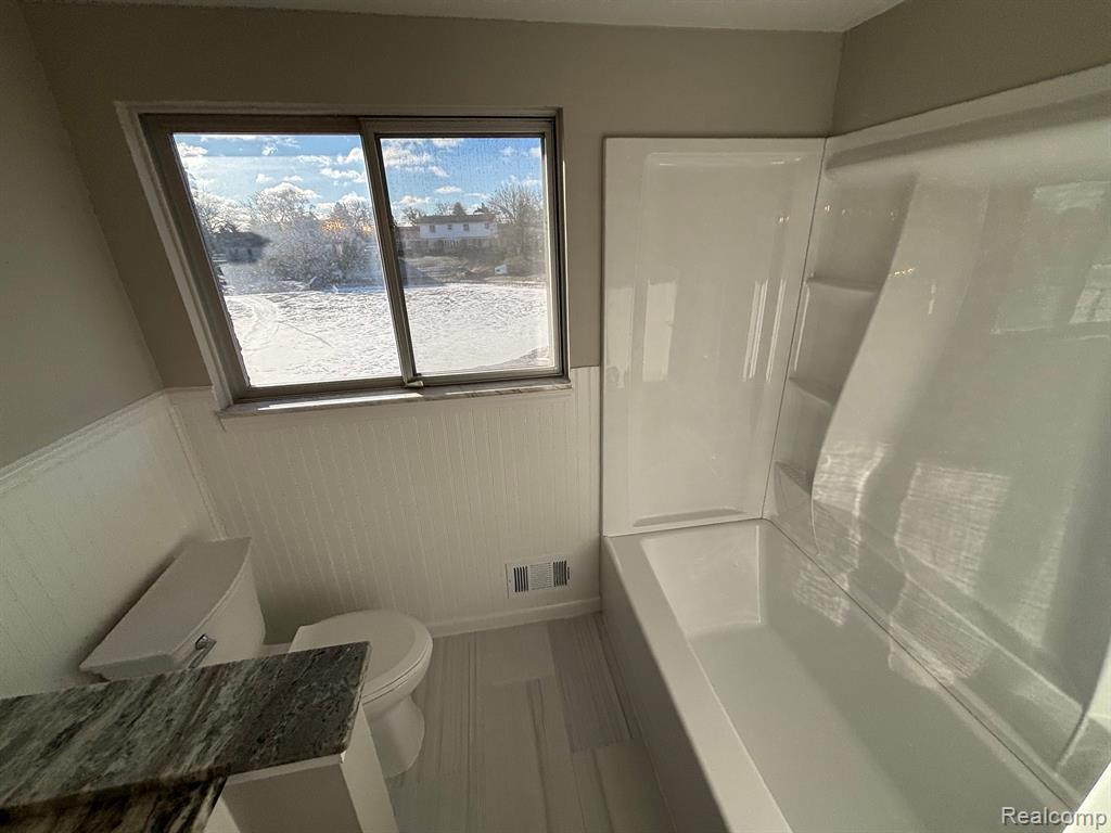 2532 Belle View Drive