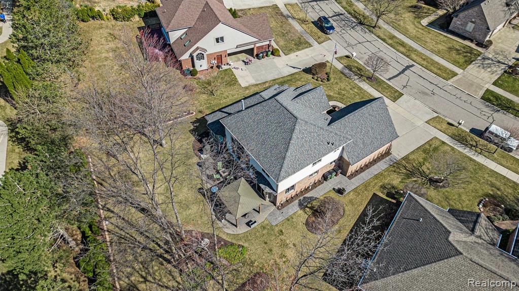 6634 Saint Andrews Drive