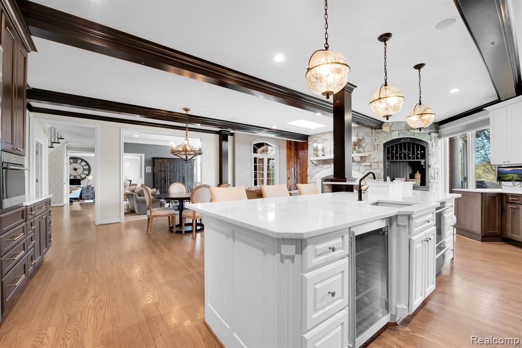 1168 Autumnview Drive