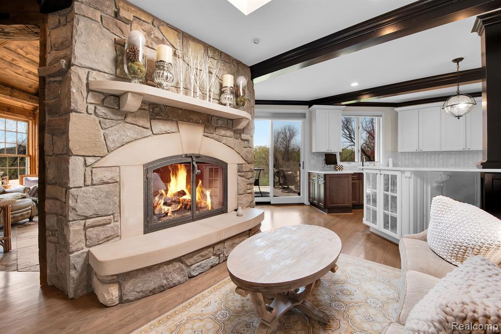 1168 Autumnview Drive