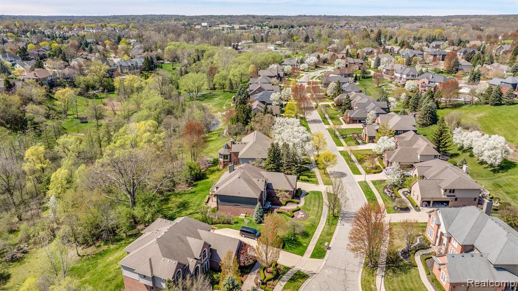 1168 Autumnview Drive