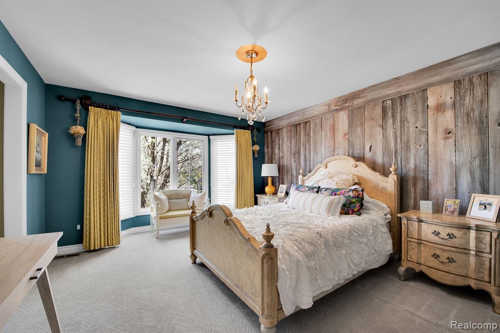 1168 Autumnview Drive