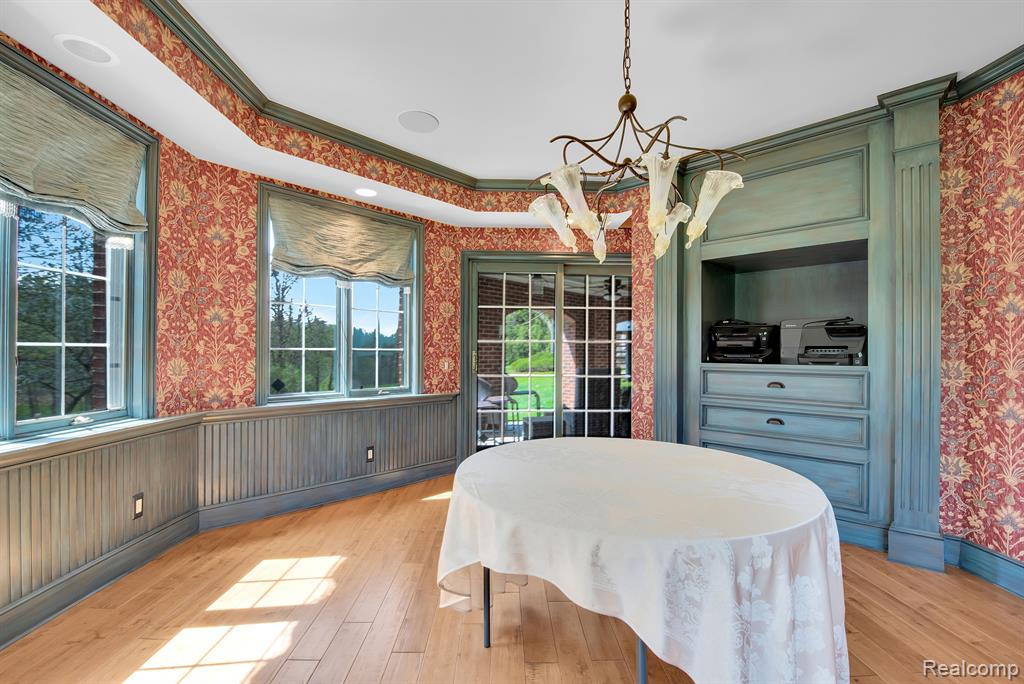 1168 Autumnview Drive