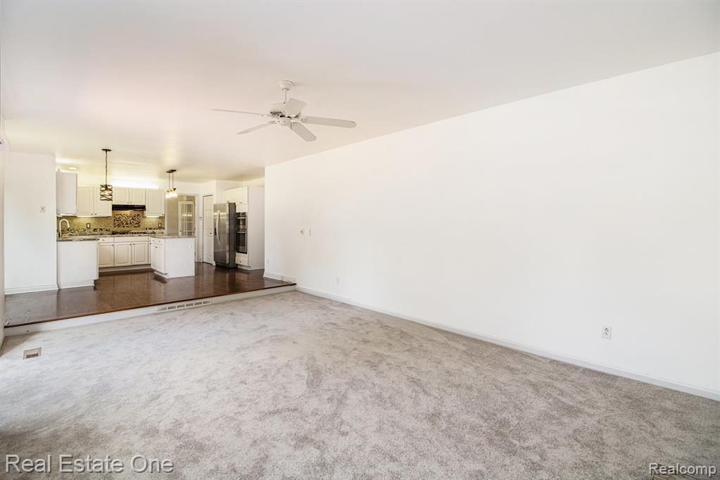 3464 Kossuth Court