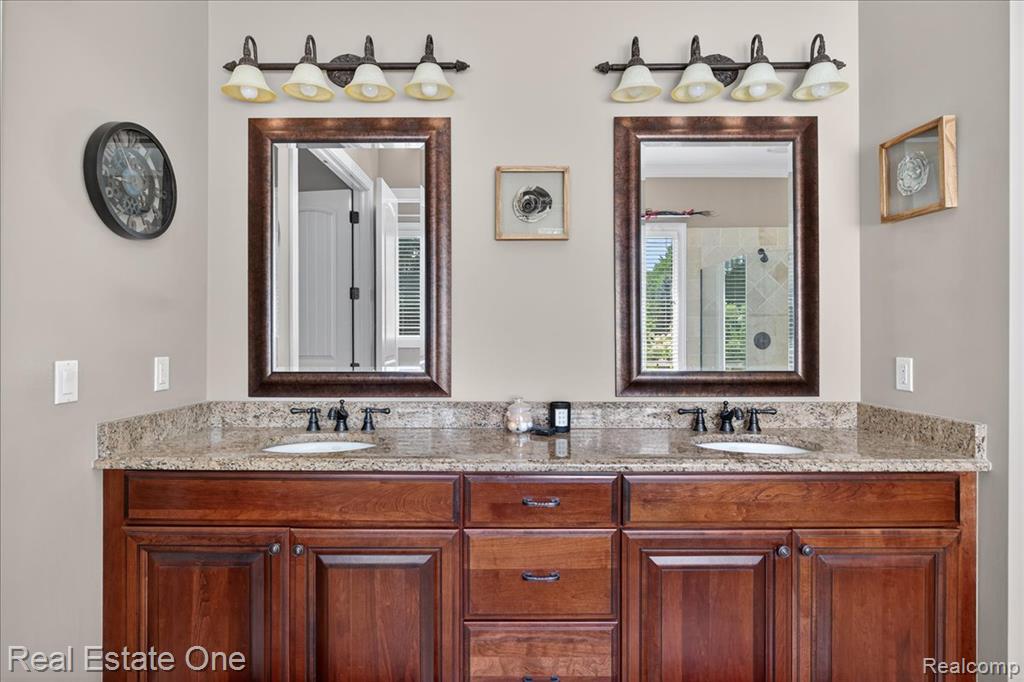 1231 Deer Path Trail