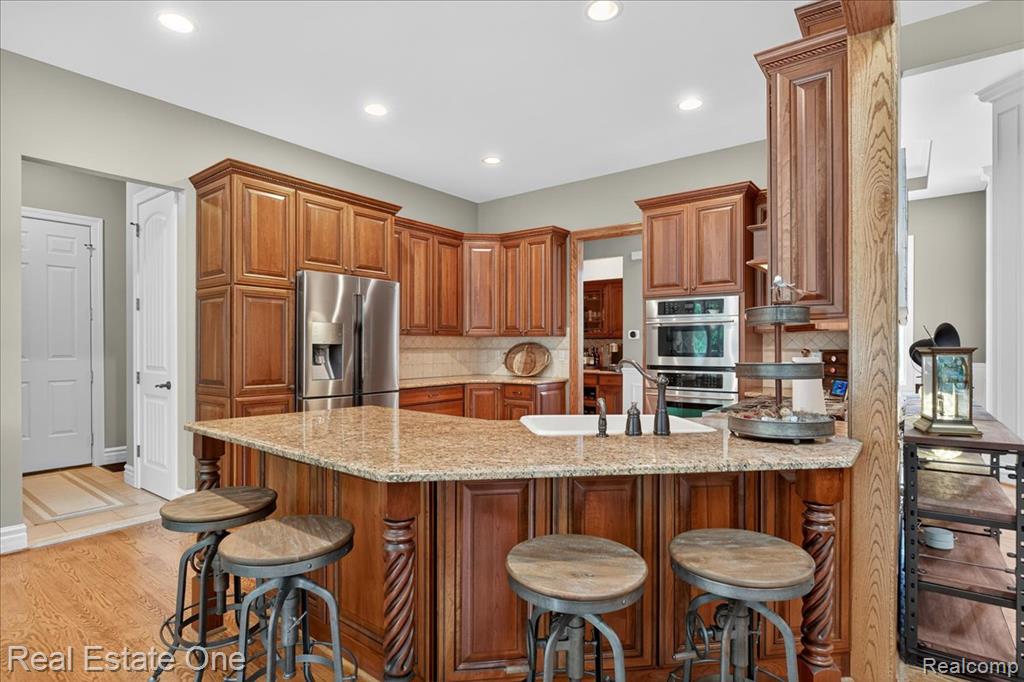 1231 Deer Path Trail