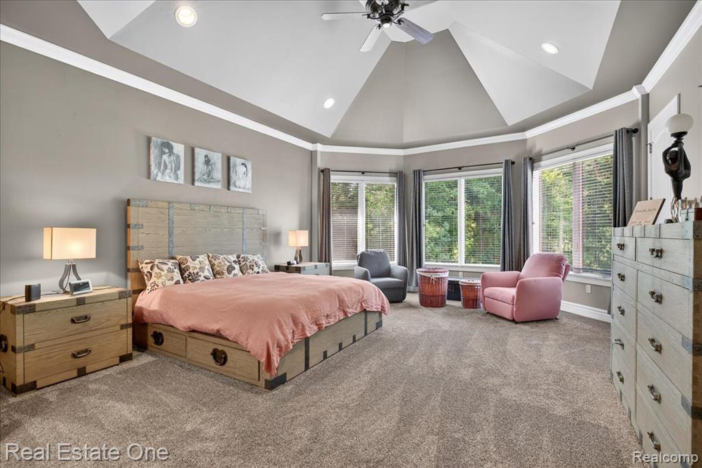 1231 Deer Path Trail