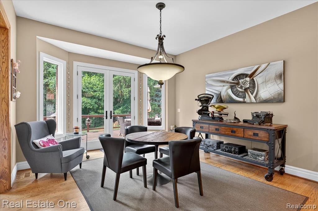 1231 Deer Path Trail