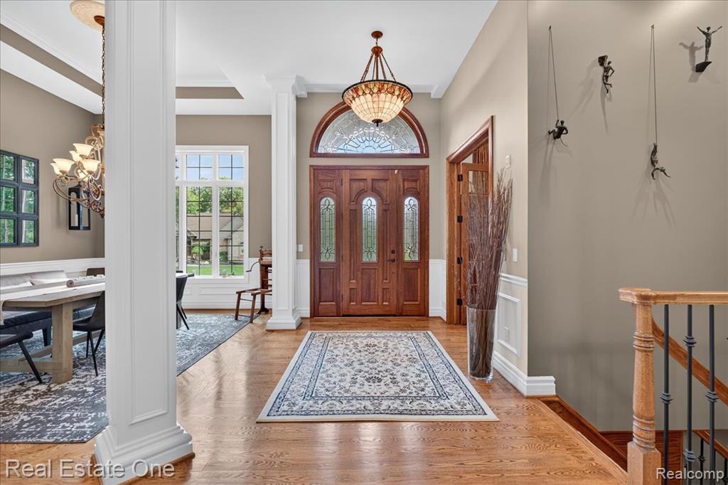 1231 Deer Path Trail