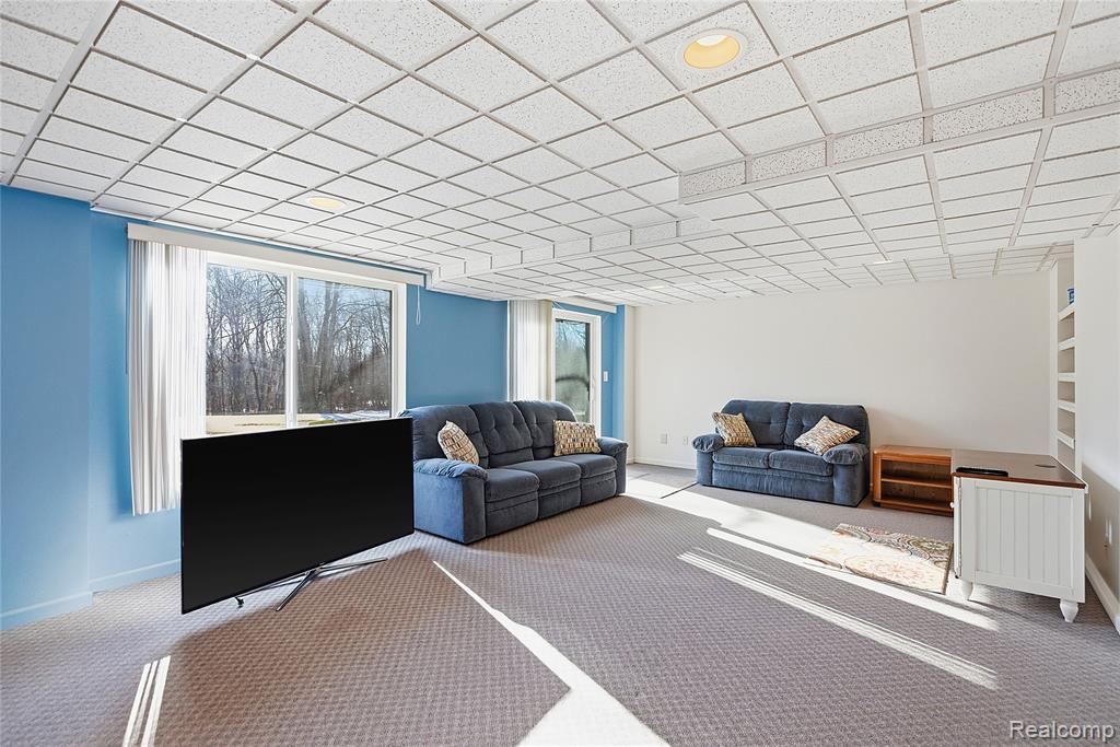 1644 High Pointe Drive