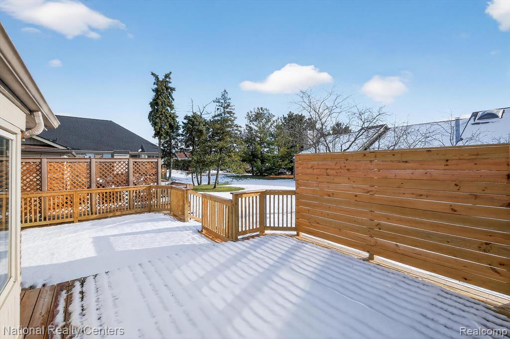 15850 Angelo Lane