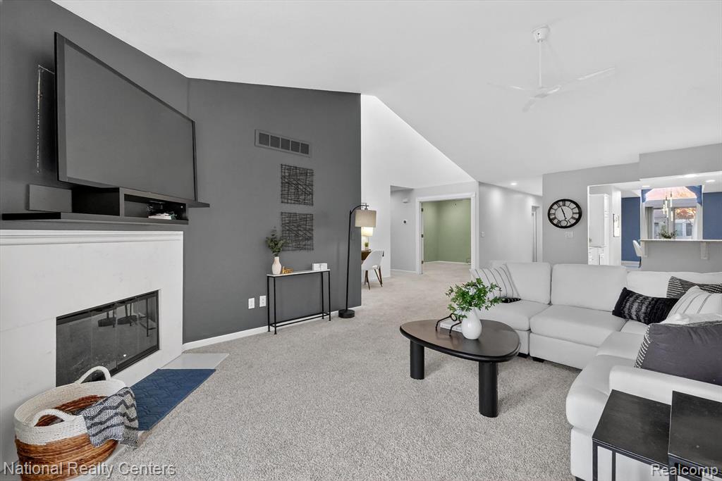 15850 Angelo Lane