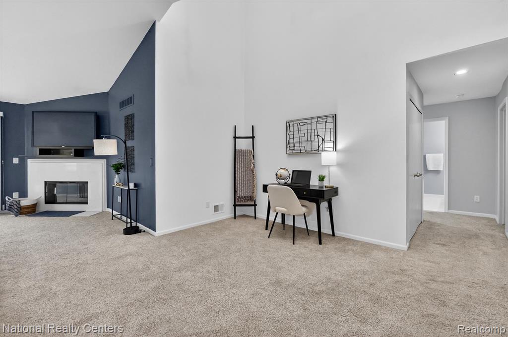 15850 Angelo Lane