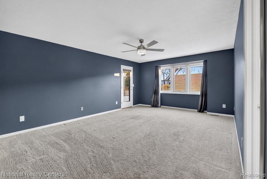 15850 Angelo Lane
