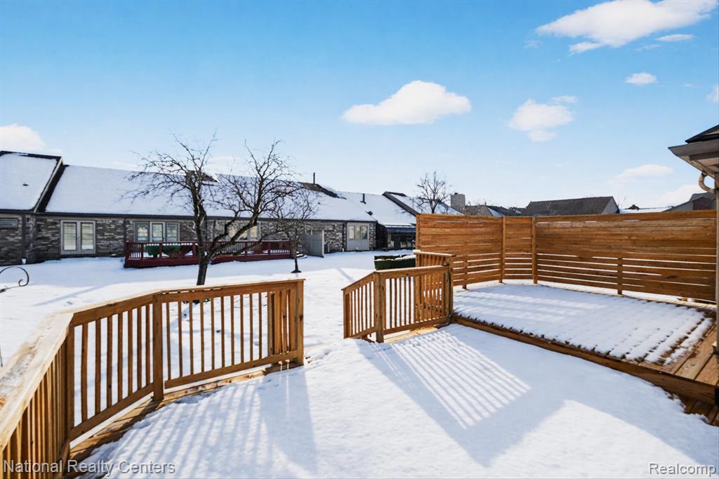 15850 Angelo Lane