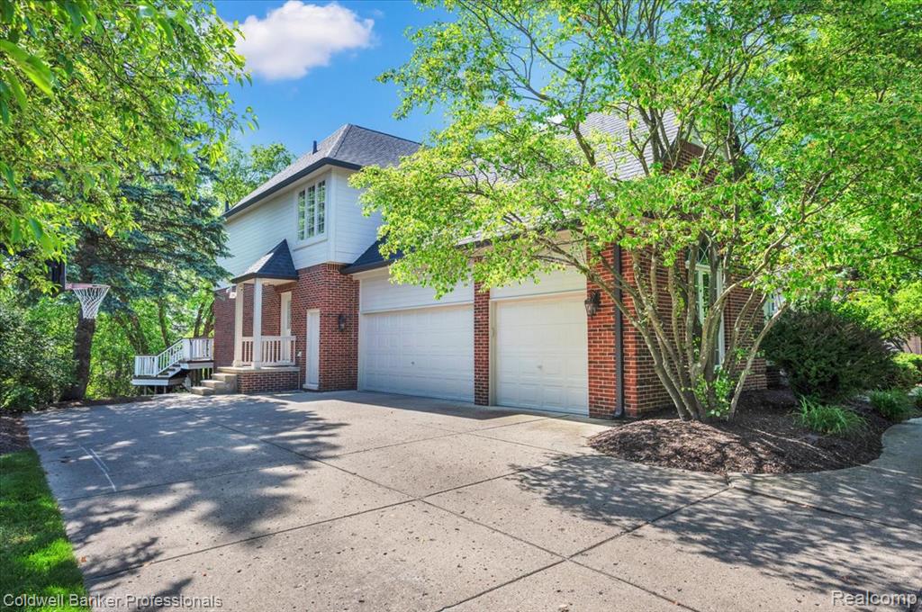 1399 Pebble Ridge Drive