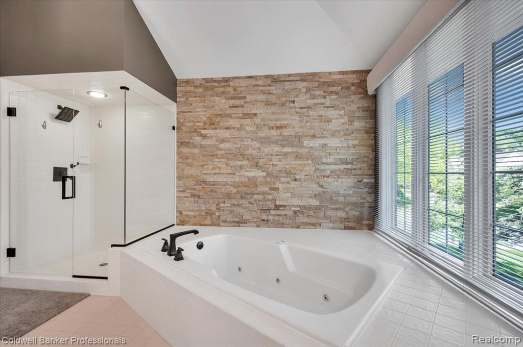 1399 Pebble Ridge Drive