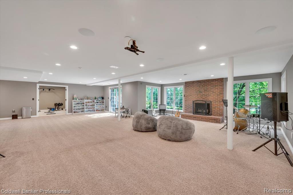 1399 Pebble Ridge Drive