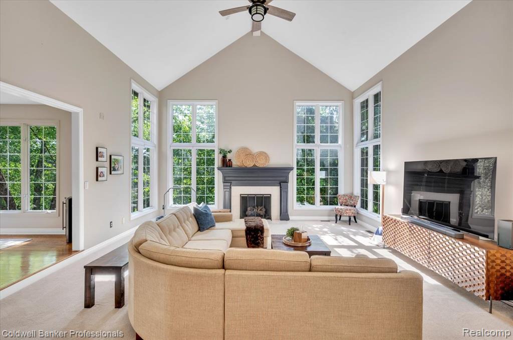 1399 Pebble Ridge Drive