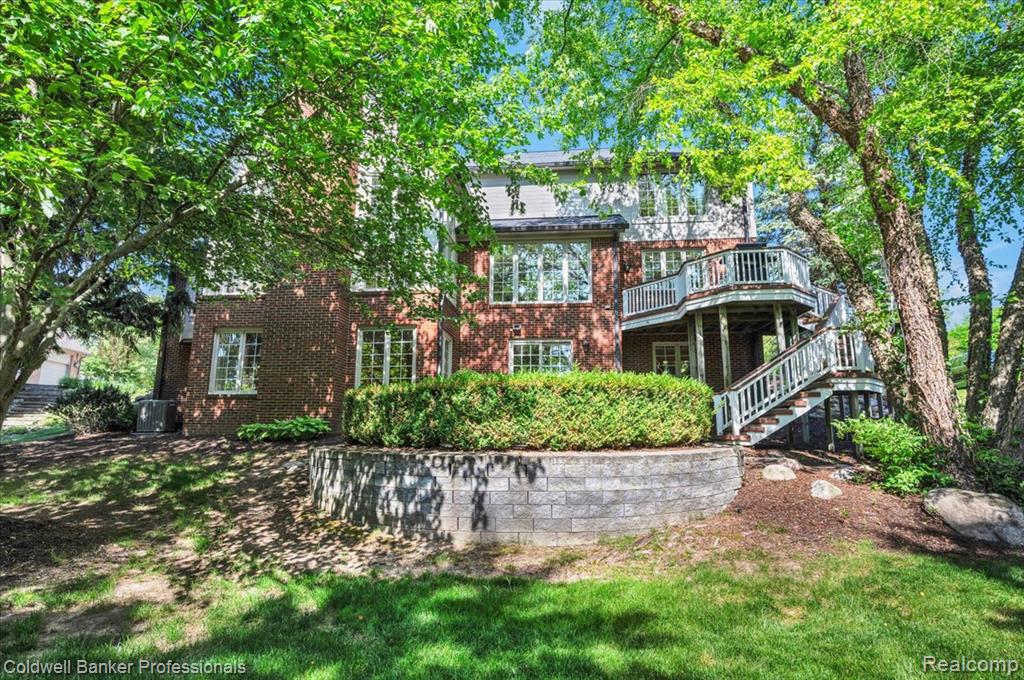 1399 Pebble Ridge Drive