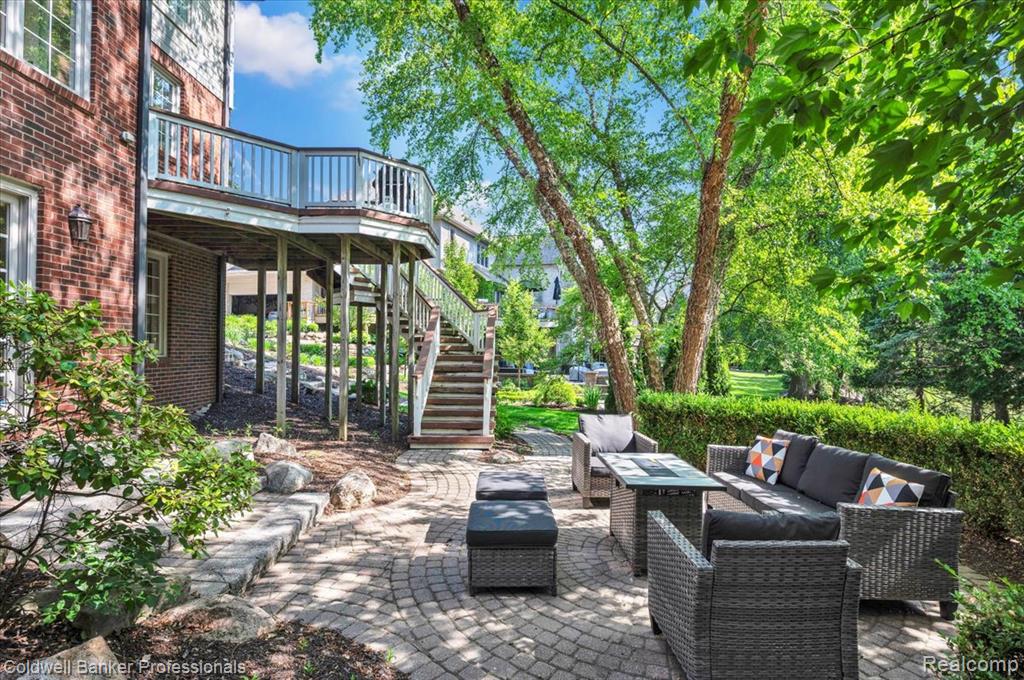 1399 Pebble Ridge Drive