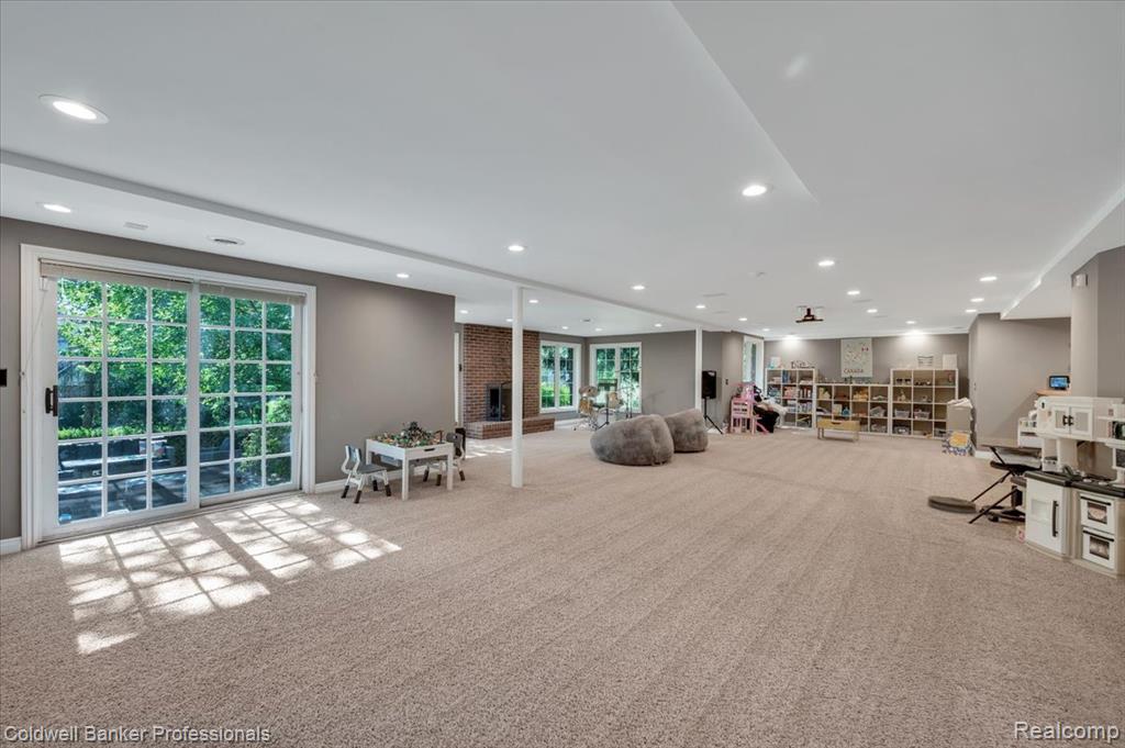 1399 Pebble Ridge Drive