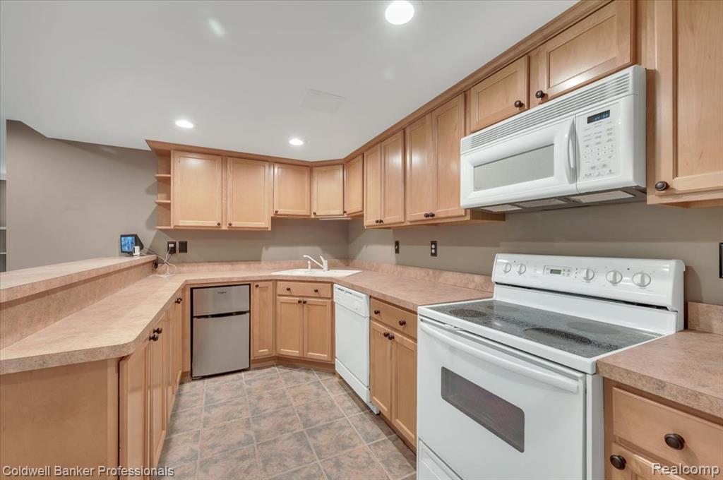 1399 Pebble Ridge Drive