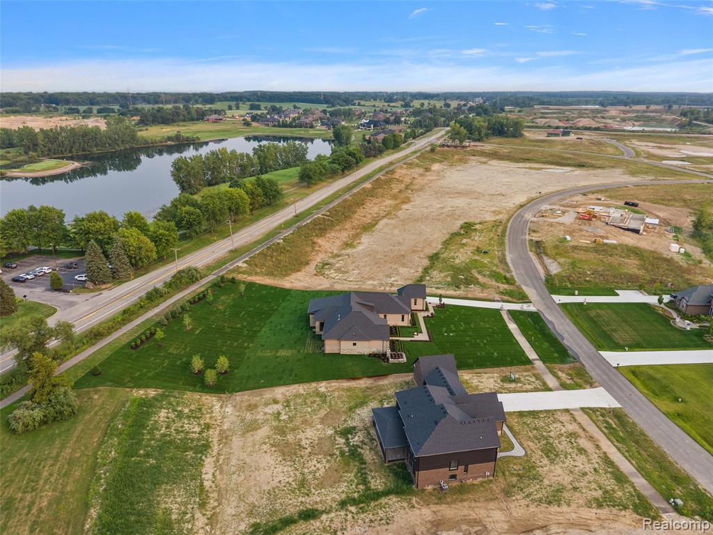 67736 Overlook Trail