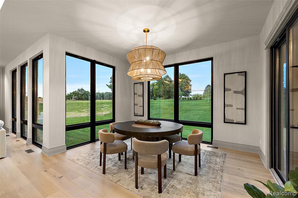 67736 Overlook Trail