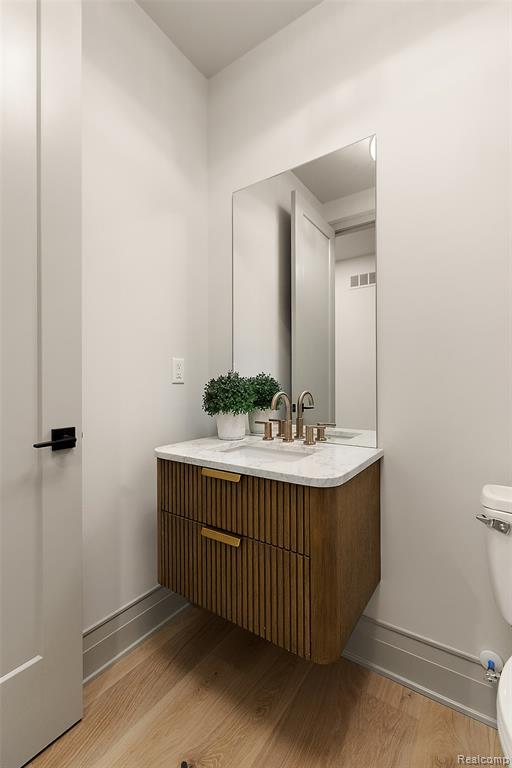 67736 Overlook Trail