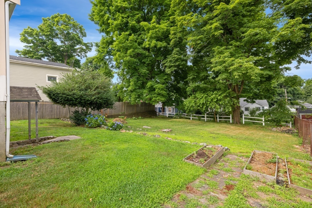 17 Duncklee Ave.