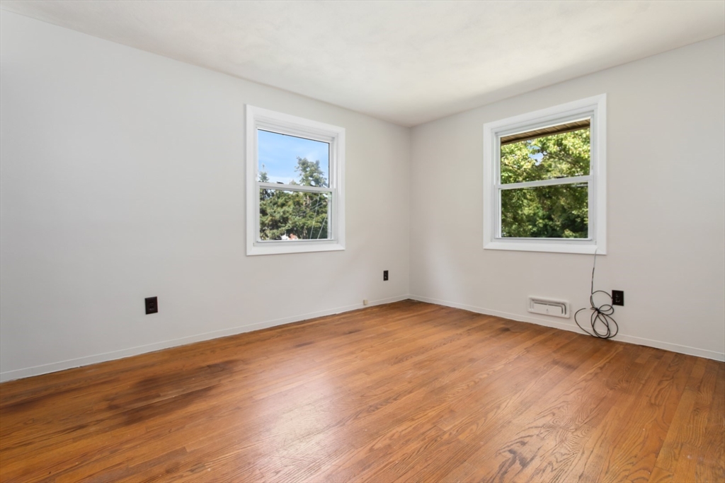 760 Lowell