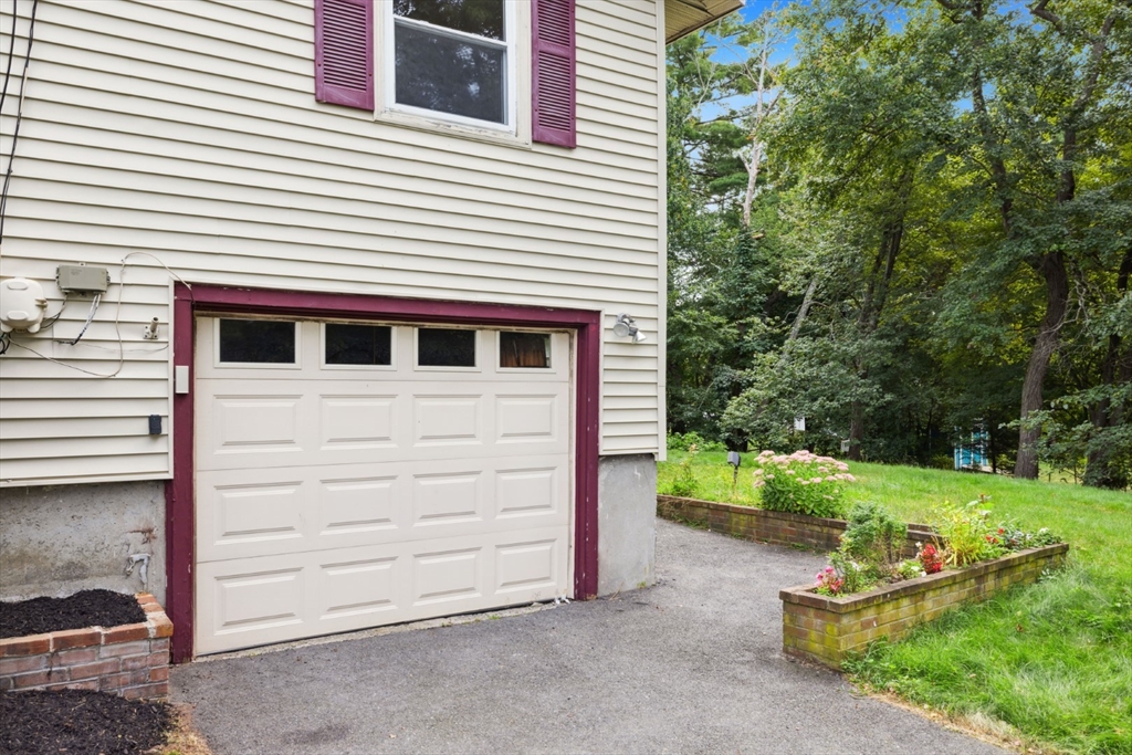 760 Lowell